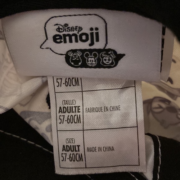 Disney Emoji ball cap - Picture 3 of 4